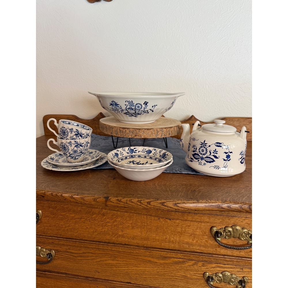 Blue&White Lot. Various pieces 8pc